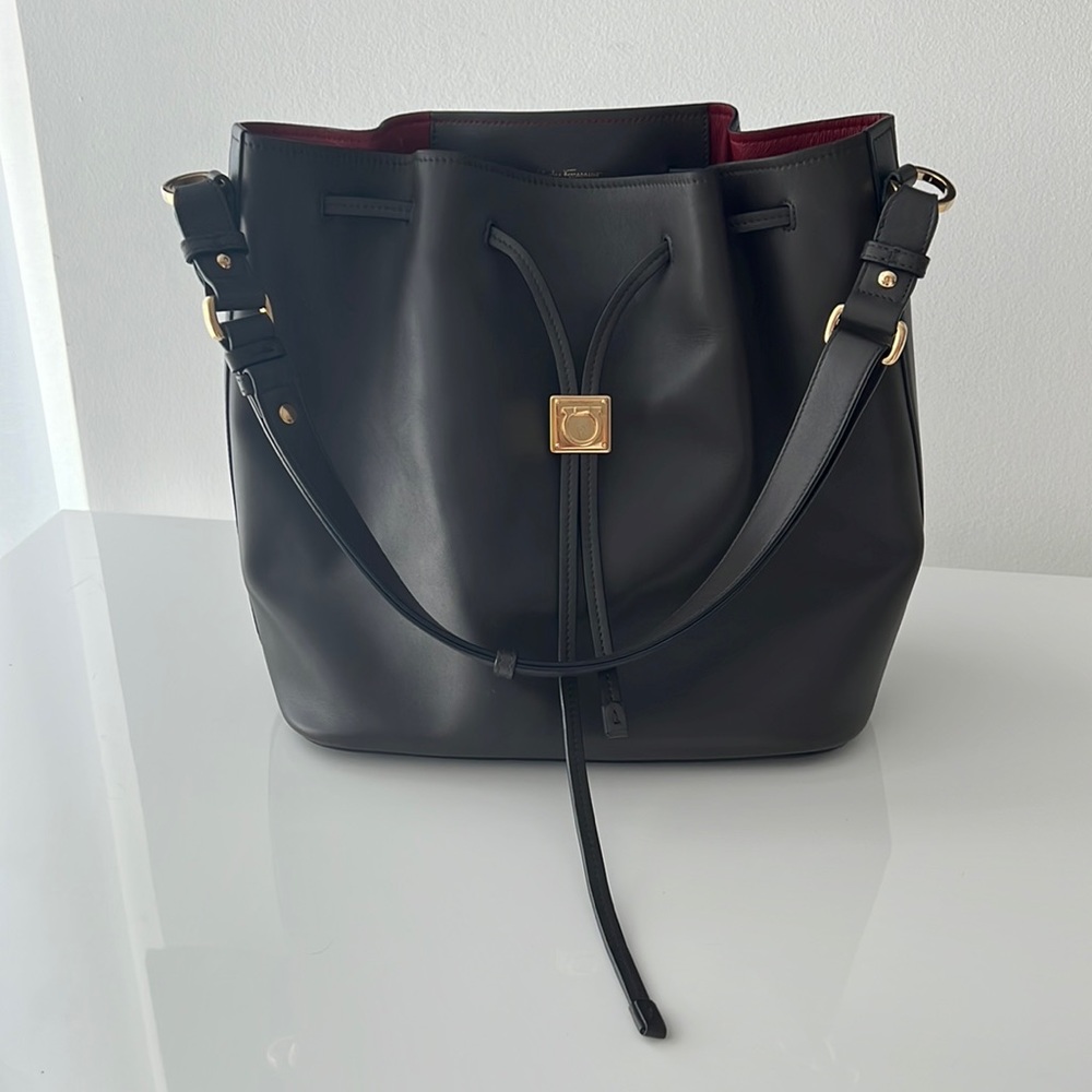 SALVADOR FERAGAMO Drawstring Bucket Bag